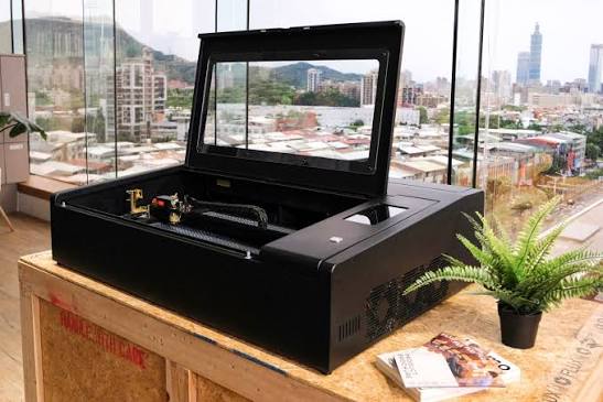 Flux Beambox Pro 50 W Rotary - immagine 2